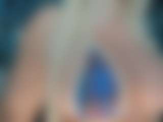 adrianna777's Live Sex Cam Show