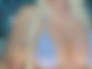 adrianna777's Live Sex Cam Show