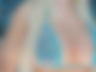 adrianna777's Live Sex Cam Show