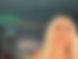 adrianna777's Live Sex Cam Show