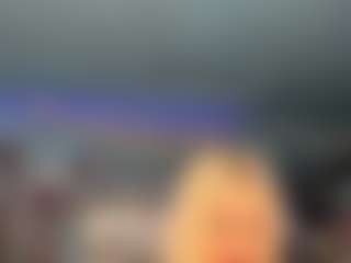 adrianna777's Live Sex Cam Show