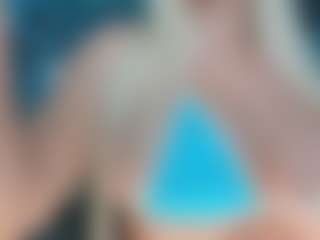 adrianna777's Live Sex Cam Show