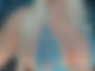 adrianna777's Live Sex Cam Show