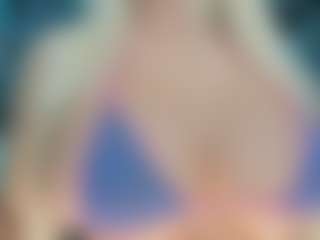 adrianna777's Live Sex Cam Show