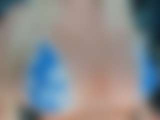 adrianna777's Live Sex Cam Show