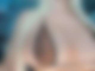 adrianna777's Live Sex Cam Show