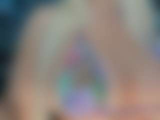adrianna777's Live Sex Cam Show