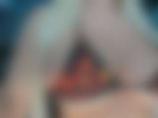 adrianna777's Live Sex Cam Show