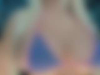 adrianna777's Live Sex Cam Show