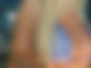 adrianna777's Live Sex Cam Show
