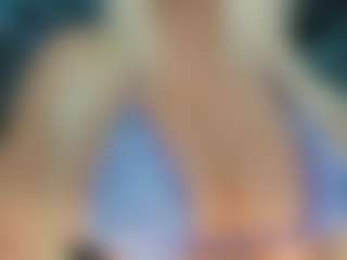 adrianna777's Live Sex Cam Show