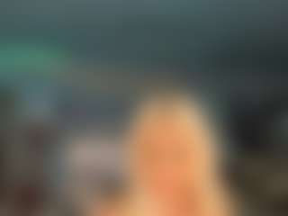 adrianna777's Live Sex Cam Show