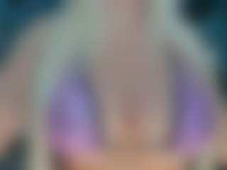 adrianna777's Live Sex Cam Show
