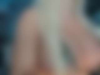 adrianna777's Live Sex Cam Show