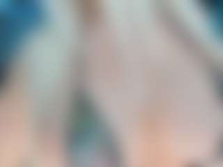 adrianna777's Live Sex Cam Show