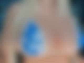 adrianna777's Live Sex Cam Show