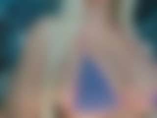 adrianna777's Live Sex Cam Show