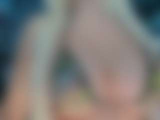 adrianna777's Live Sex Cam Show
