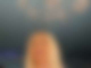 adrianna777's Live Sex Cam Show