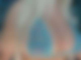adrianna777's Live Sex Cam Show
