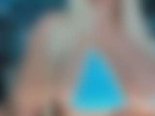 adrianna777's Live Sex Cam Show
