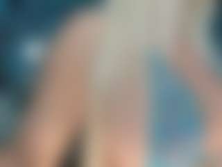 adrianna777's Live Sex Cam Show