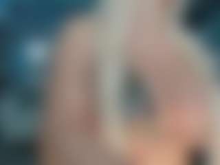adrianna777's Live Sex Cam Show