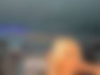 adrianna777's Live Sex Cam Show