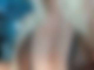 adrianna777's Live Sex Cam Show