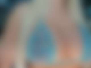 adrianna777's Live Sex Cam Show