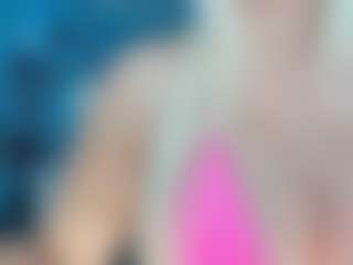 adrianna777's Live Sex Cam Show