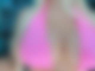 adrianna777's Live Sex Cam Show