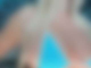 adrianna777's Live Sex Cam Show