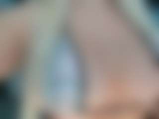 adrianna777's Live Sex Cam Show
