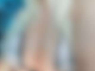 adrianna777's Live Sex Cam Show