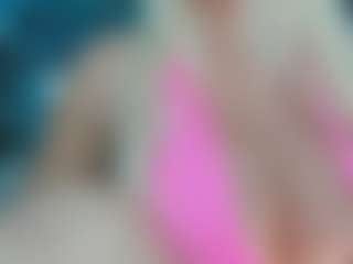 adrianna777's Live Sex Cam Show