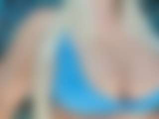 adrianna777's Live Sex Cam Show