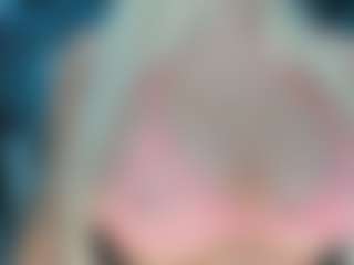 adrianna777's Live Sex Cam Show