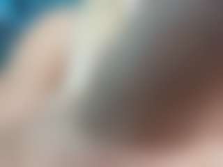 adrianna777's Live Sex Cam Show