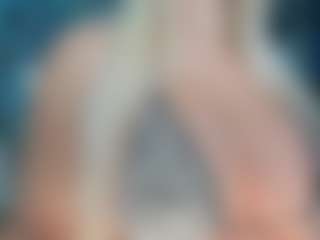 adrianna777's Live Sex Cam Show