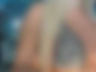 adrianna777's Live Sex Cam Show