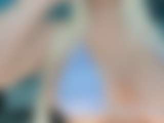 adrianna777's Live Sex Cam Show
