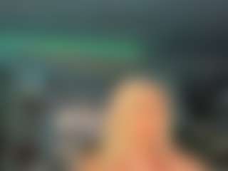 adrianna777's Live Sex Cam Show
