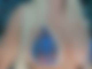 adrianna777's Live Sex Cam Show