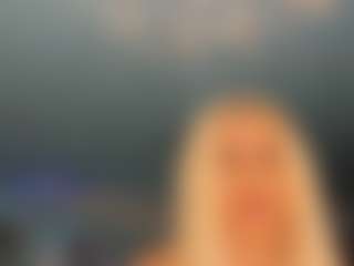 adrianna777's Live Sex Cam Show