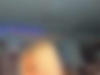 adrianna777's Live Sex Cam Show