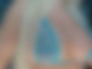 adrianna777's Live Sex Cam Show