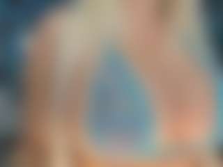 adrianna777's Live Sex Cam Show