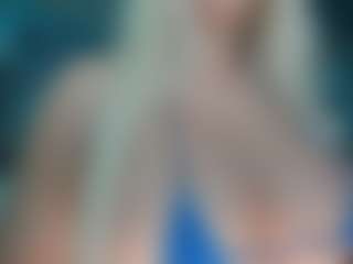 adrianna777's Live Sex Cam Show