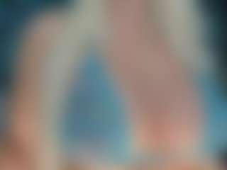 adrianna777's Live Sex Cam Show